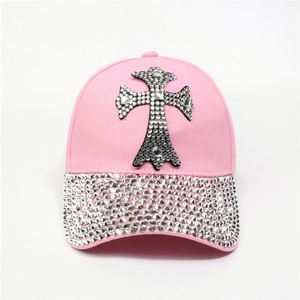 หมวกเบสบอลแฟชั่นขายส่ง ปรับขนาดได้ ประดับเพชรระยิบระยับ กันแดด หมวกทรัคเกอร์ประดับคริสตัลรูปกากบาท สำหรับคาวบอย กีฬา และเดนิม - Product Image 2
