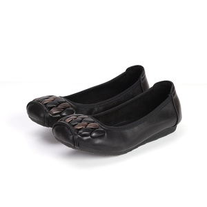 Lo último en cuero de vaca genuino, punta de flecha, suela blanda plana para mujeres y damas, zapatos suaves de moda al por mayor - Product Image 1