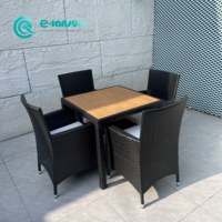 Vente en gros d'usine : Chaise de salle à manger moderne en aluminium et rotin PE et table avec plateau en bois de teck pour usage extérieur en hôtel