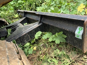 Mini-excavatrice d'occasion pour usage domestique Caterpillar 305.5E, excavatrice hydraulique compacte de 5 tonnes avec accessoire tarière - Product Image 6