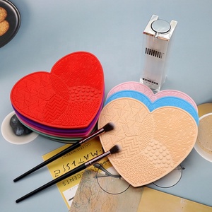 Heart-shaped <b>Silicone</b> Scrubbing Pad Eco-friendly Tear-resistant Soft Dual-use Makeup Brush Beauty Sponge Powder Puff Cleaning - Product Image 6