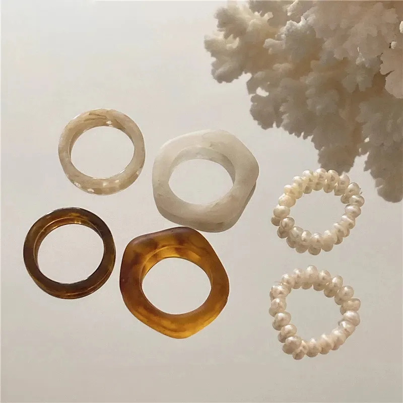New 3pcs/set Retro Fashion Beige Tortoiseshell Resin Natural Pearl Finger Rings for Women Girls Party Jewelry