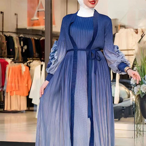 Ensemble deux pièces plissé dégradé violet sur mesure, style Dubaï, avec manches à volants, Abaya ouverte, tenue islamique modeste pour <span class=keywords><strong>femme</strong></span>, Aïd - Product Image 4