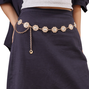 โซ่คาดเอวประดับดอกไม้และคริสตัล  วัสดุโลหะผสมสังกะสี  สำหรับสวมใส่ทุกวัน  โซ่ประดับร่างกายสำหรับผู้หญิง - Product Image 1