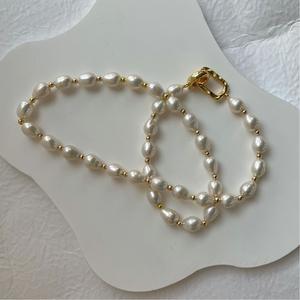 Elegante Collar de Perlas Barrocas con Forma de Gota de Agua, Estilo Occidental, Cadena para Clavícula con Luz Natural Intensa - Product Image 5