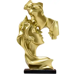 Einfache und leichte luxuriöse goldene liebessfigur-skulptur nordisch hochzeit kusse statue ornamente harz handwerk ornamente