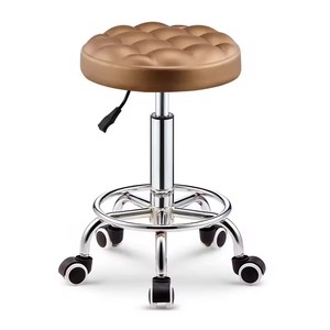 Taburete Rodante Acolchado Vintage - Altura Ajustable, Ruedas Suaves, Eleva la Atmósfera de tu Salón o <span class=keywords><strong>Bar</strong></span> en Casa. - Product Image 4