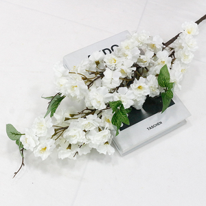 بيع بالجملة 4 شوك ساكورا كثيفة ينبع فروع أزهار الكرز الاصطناعي لديكور الزفاف شنقا زهر الكروم الزهور وهمية - Product Image 6