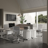 Système de poste de travail de bureau extensible 4 places avec cloisons d'intimité, bureau modulaire partagé pour bureaux commerciaux