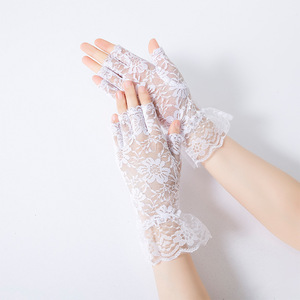 <span class=keywords><strong>Gants</strong></span> de luxe mi-doigts en dentelle florale avec poignets à volants, élé<span class=keywords><strong>gants</strong></span> pour mariée, conduite et protection solaire pour <span class=keywords><strong>femme</strong></span> - Product Image 2