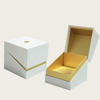 Vente en gros Boîte cadeau en papier carton de luxe de qualité supérieure pour emballage de parfums et cosmétiques avec insert en mousse