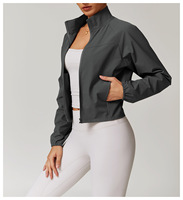 Veste de sport d'été pour femme OEM Fiess, col montant, fermeture éclair intégrale, haut de yoga, veste de course, poches, ensemble élégant, respirant