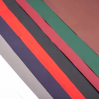 Papier tactile plat enduit personnalisé pour emballage de boîte à vin, imperméable, anti-ondulation, feuille de pâte de bois 180g, couleur et taille personnalisées