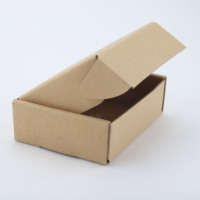Boîte-cadeau d'expédition en carton ondulé avec logo personnalisé Boîte de papier recyclable en carton postal pour cosmétiques