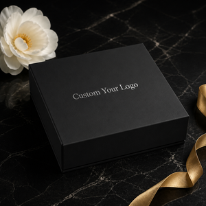 Boîte magnétique rigide carrée noire mate personnalisée avec logo en feuille d'argent OEM, coffret cadeau de luxe pour chocolat, montre, emballage cadeau - Product Image 1