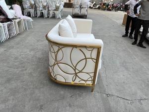 Ensemble de chaises de style trône en acier inoxydable doré moderne, personnalisé, canapé en tissu de luxe 1 pièce pour salon, hôtel - Product Image 6