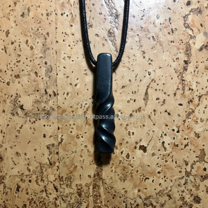 Collares Antiguos Hechos a Mano con Hoja Caída, Joyería Cristiana, Regalo para Seres Queridos por UCI Metal Crafts - Product Image 1