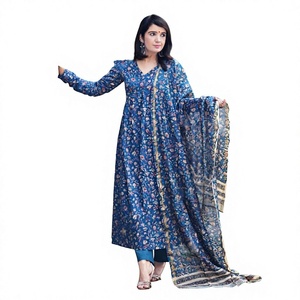 Traditional Blue Floral Printed Cotton <b>Kurta</b> Set With Dupatta Loose Fit Floor-Length Casual Wear <b>For</b> <b>Women</b> India Pakistan Style - Product Image 1