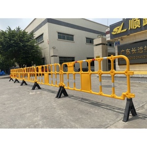 Barrière de sécurité routière réfléchissante prismatique haute intensité en HDPE/PVC jaune/rouge de 2100 mm - Product Image 5