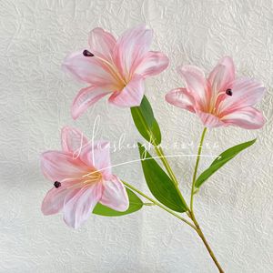 Monet's Garden <b>Silk</b> Lily Artificial <b>Flower</b> Single Branch High Simulation Wedding Decoration Home Props - Product Image 3