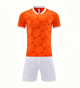 Maillot de football rétro de qualité supérieure pour adultes, 100% polyester, personnalisable avec le nom et le numéro de l'équipe, maillot de football domicile pour joueur - Product Image 1