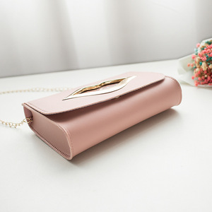 THK0327 Fashion <b>Ladies</b> <b>Messenger</b> <b>Bag</b> With Lip and Stars Decoration Chain Crossbody Purse Square <b>Bags</b> for Women - Product Image 2