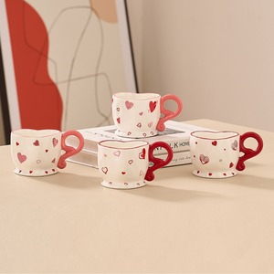 Taza de Cerámica con Asa de Corazón, Diseño Romántico Rojo, Taza de Café con Patrón de Amor, Regalo Único para el Día de San Valentín para Ella, Tazas de Té para Parejas - Product Image 3