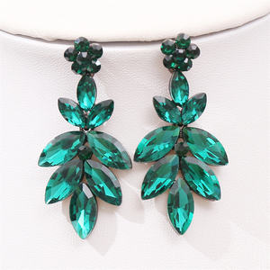 2024婚礼舞会水晶女士耳环水钻女耳环 - Product Image 3