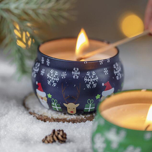 Ensemble cadeau de <span class=keywords><strong>bougies</strong></span> parfumées en boîte métallique avec cire de soja, design Joyeux Noël - Product Image 4