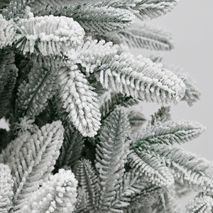Árbol <span class=keywords><strong>de</strong></span> Navidad Artificial Clásico Decorado e Iluminado 2026 para Celebraciones al Aire Libre - Product Image 6