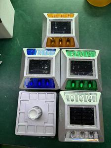 Nhôm Không Thấm Nước 6 LED Lớn lên Vỉa Hè Đánh Dấu Năng Lượng Mặt Trời Đường Đánh Dấu Năng Lượng Mặt Trời Đường Stud - Product Image 6