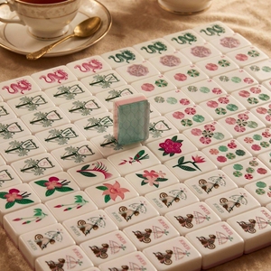 Stock disponible, Tuiles de Mahjong américaines personnalisées à 4 couches, Tuiles de la série Joy, Ensemble de Mahjong américain avec 160 tuiles, Mahjong sculpté à la main - Product Image 3