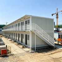 Maison modulaire en conteneurs à deux étages assemblée, bureau de chantier et logement pour travailleurs à double usage