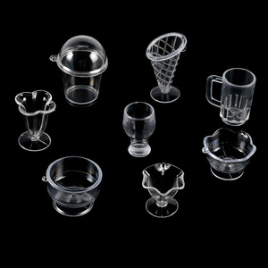 Vente en gros de nouveaux mini-tasses à bière simulées, accessoires miniatures pour maison de poupée - Product Image 1