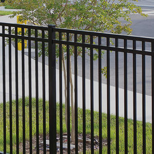 Caractéristiques anti-UV de qualité supérieure Installation facile Conception moderne de luxe Clôture supérieure plate en aluminium à <span class=keywords><strong>prix</strong></span> d'usine - Product Image 2
