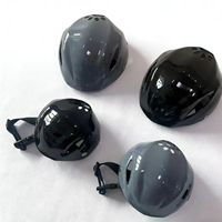 Casque pour animaux de compagnie, style moto, pour chiens et chats, accessoire de costume mignon, sangle de menton réglable, casque respirant pour petits chiens et chats