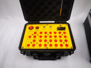 An24 Best Machine Pyro <span class=keywords><strong>Comprar</strong></span> Boda China Reutilizable Efecto especial Venta al por mayor Bengala DE BODA <span class=keywords><strong>Fuegos</strong></span> <span class=keywords><strong>artificiales</strong></span> Sistema de disparo remoto - Product Image 3