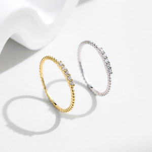 แหวนมอสซาไนต์ประกายระยิบระยับ ดีไซน์ Eternity Band เงินแท้ S925 สามารถสวมซ้อนกันได้ แหวนนิ้วยอดนิยมสำหรับผู้หญิง เครื่องประดับสำหรับงานปาร์ตี้ - Product Image 5