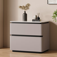 Table de chevet de luxe italienne avec poignée dissimulée, table d'appoint de rangement en microfibre blanc cassé pour hôtel et maison