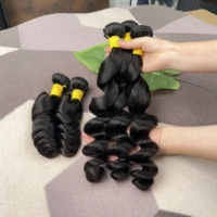 # Lot de Cheveux Humains Vierges Vietnamiens de Qualité Supérieure 12A, Noir Naturel 1B, Ondulés, Vente en Gros
