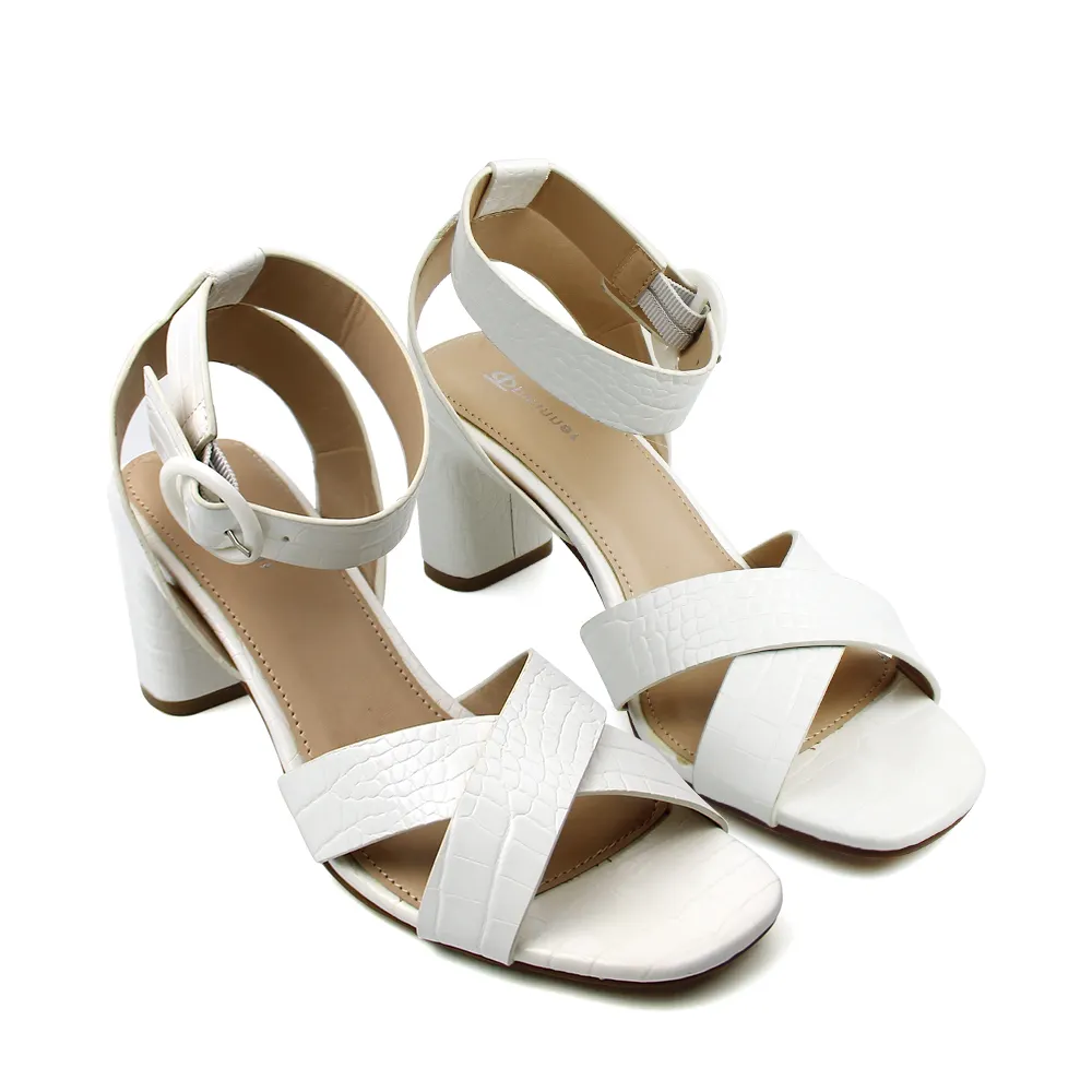 Top Selling Fashion Summer White High Heel Sandals Thick Heel Women Beach Sandals Women's Sandals Shoes