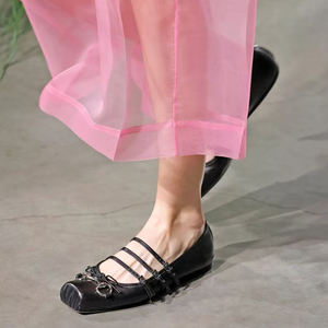 <span class=keywords><strong>Sandali</strong></span> da Donna <span class=keywords><strong>con</strong></span> Punta Quadrata e Cinturini, Scarpe Casual <span class=keywords><strong>con</strong></span> Fiocco Frontale, Décolleté da Ufficio <span class=keywords><strong>con</strong></span> Ornamenti Metallici e <span class=keywords><strong>Borchie</strong></span> - Product Image 4