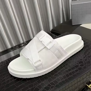 2025 New Designer Men's Shoes Luxury Leather Casual <b>Slippers</b> High quality Men's & Women's Sandals Outdoor Walking Style Shoes - Product Image 2