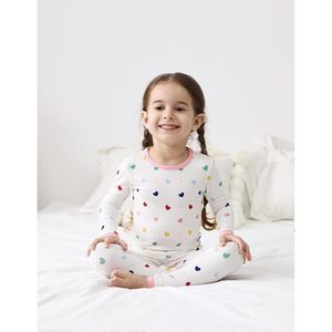 Conjunto de Pijama para Niños BambooBud, 2 Piezas, Manga Larga, Estampado de Corazones, Ropa de Dormir Unisex, Talla 6 Años - Product Image 5