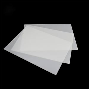 Rollo de lámina de polietileno Pp de plástico sólido de color natural de 0,5mm para termoformado - Product Image 2