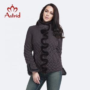 Vendita calda di moda calda giacca invernale imbottita in cotone corto con finta pelliccia giacche <span class=keywords><strong>invernali</strong></span> da donna - Product Image 2