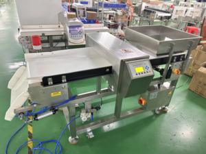 CQ-818 toplu baharat tarçın yıldız anason kakule endüstriyel <span class=keywords><strong>Metal</strong></span> dedektörü gıda <span class=keywords><strong>Metal</strong></span> algılama makinesi ile Flap Rejector ve CE - Product Image 2