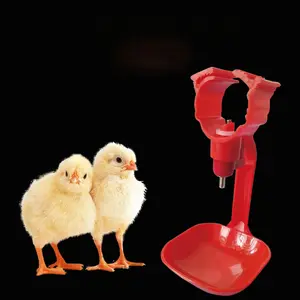 Red <span class=keywords><strong>Poultry</strong></span> Chicken <span class=keywords><strong>Cup</strong></span> <span class=keywords><strong>Drinker</strong></span> Mamilo Bebedor com Copo plástico Bebedores Frango - Product Image 1