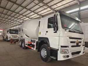 Giá tốt nhất sử dụng sinotruck HOWO 6x4 10cbm xe tải trộn bê tông với 10 bánh xe thành phần cốt lõi bơm & động cơ bán - Product Image 6