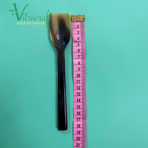100% Cuchara de cuerno natural Premium Hecho a mano Diseño clásico Tamaño de 18,5 cm Ecológico y seguro para la salud - Product Image 2